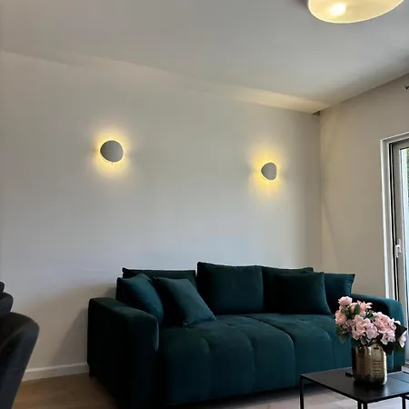 Mari Apartment *